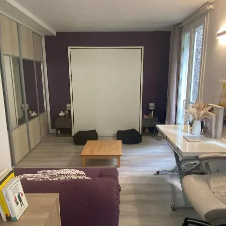 Apartment Calm & Modern Near The Arc De Triomphe *